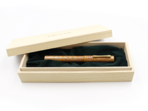 Hyakko-Hisho Urushi Fountain Pen Ⅱ