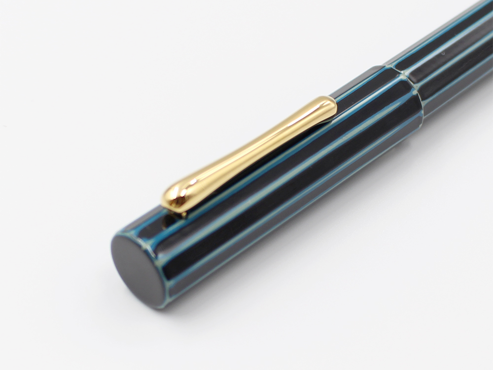 Kaku-Tate Urushi Fountain pen