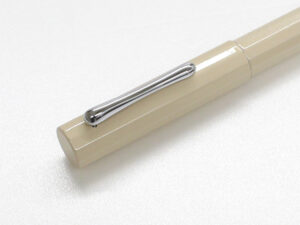 Iro-Joukei  Urushi Fountain pen<br>-December-