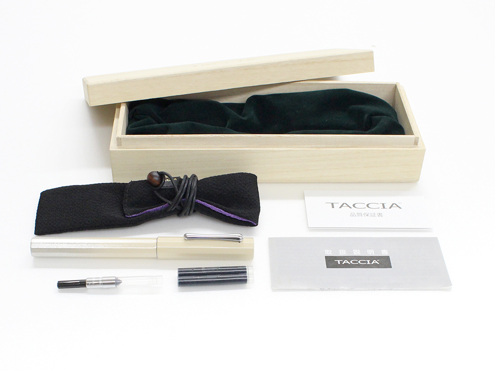 Iro-Joukei  Urushi Fountain pen<br>-December-